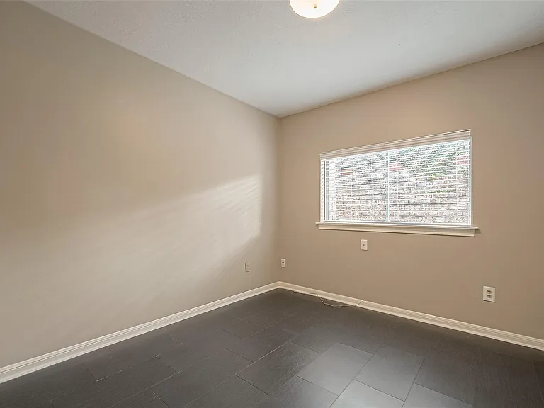 11406 High Star Dr — Photo 38