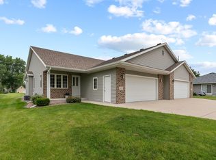 115 Aurora Ln, Fond Du Lac, WI 54935