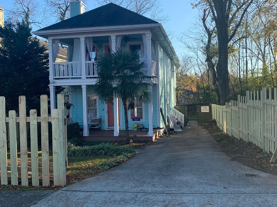 2nd image of 163 Farrington Ave SE