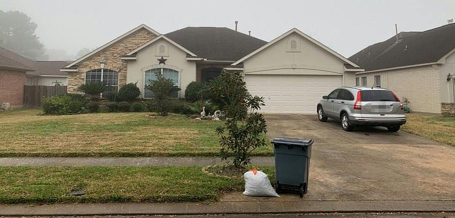 1st image of 10410 Middlerose Ln