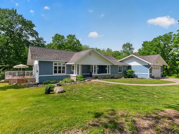 729 220th St, Osceola, WI 54020