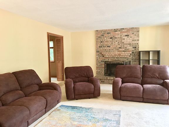 4th image of 11502 139th Street Ct E