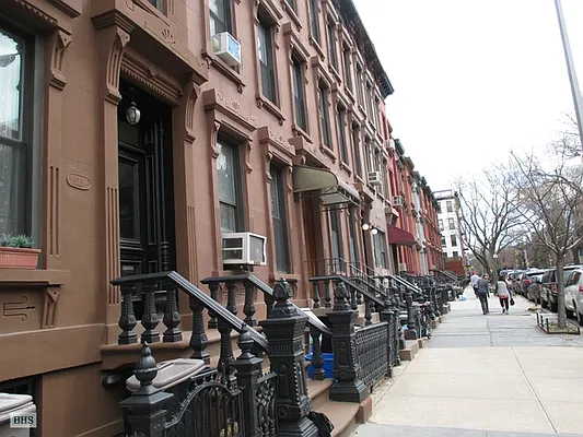 Rented by Brown Harris Stevens | media 10