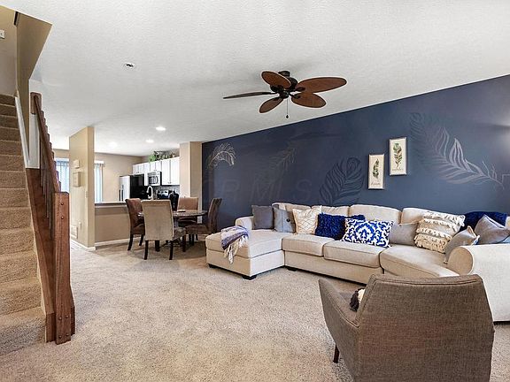 4th image of 3841 Dowitcher Ln #69-384