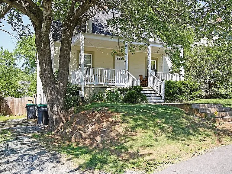 603 Altavista Ave #B — Photo 2
