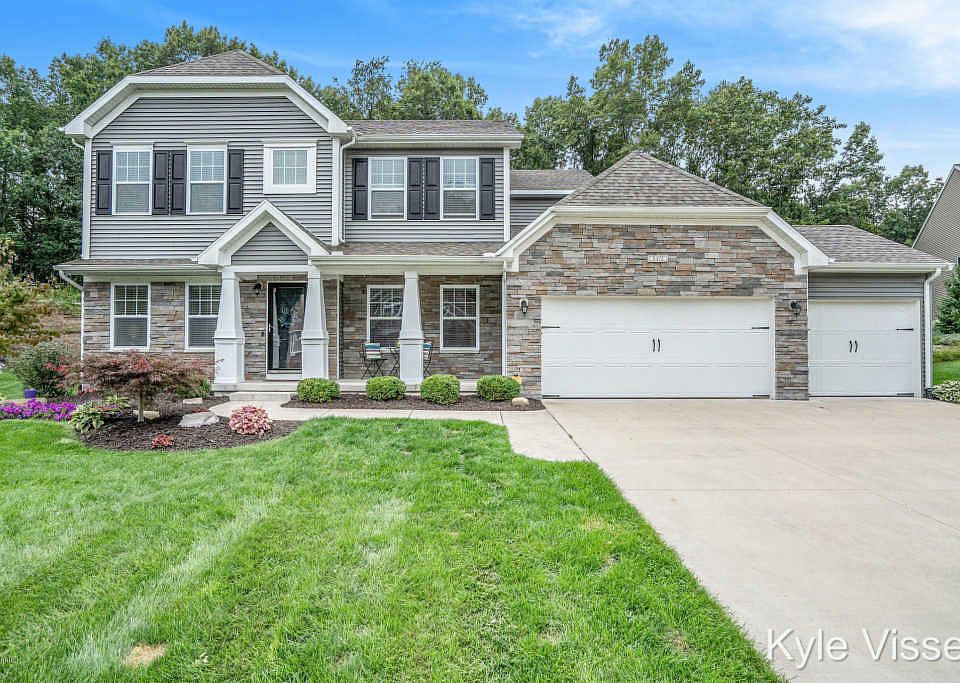 1st image of 3472 Monterey Hills Dr NE