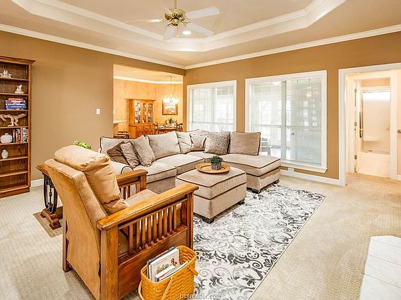 5th image of 8300 Shadow Oaks