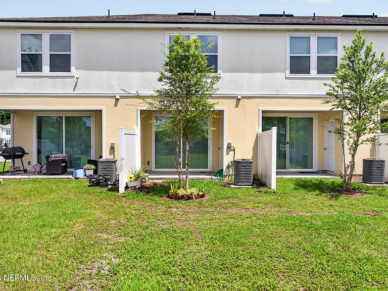 8210 Larose Rd — Photo 37