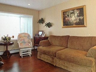 2nd image of 22 Dolphin Ln W