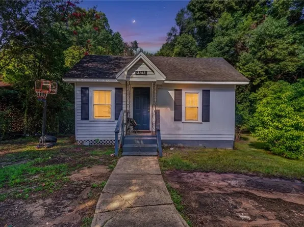 2157 Dickens St, Mobile, AL 36617