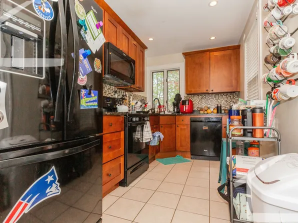 87 Surrey St #1, Boston, MA 02135