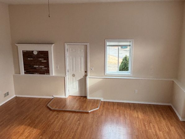 (undisclosed Address)