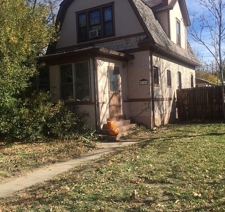 2nd image of 2150 S Logan St