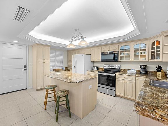 3rd image of 2445 W Gulf Dr Unit A25