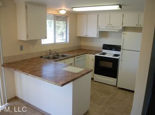 411 S 61st Ave APT C, Yakima, WA 98908