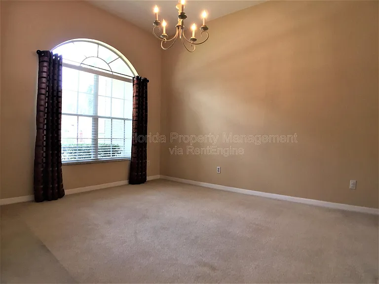 909 Arbormoor Pl — Photo 16
