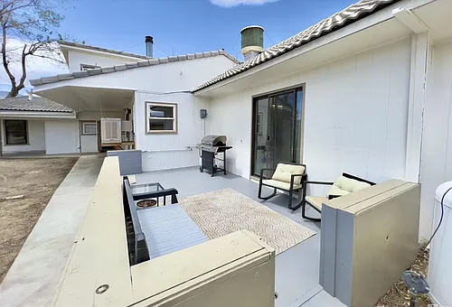 418 G St #B Photo 1