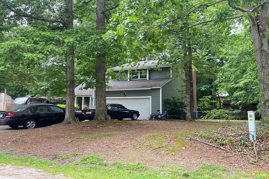 1st image of 202 Warehouse Crse