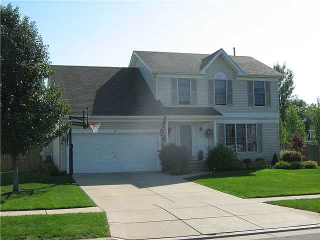 1st image of 52 Park Meadow Dr