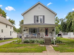 10 Armstrong St, Hillsdale, MI 49242