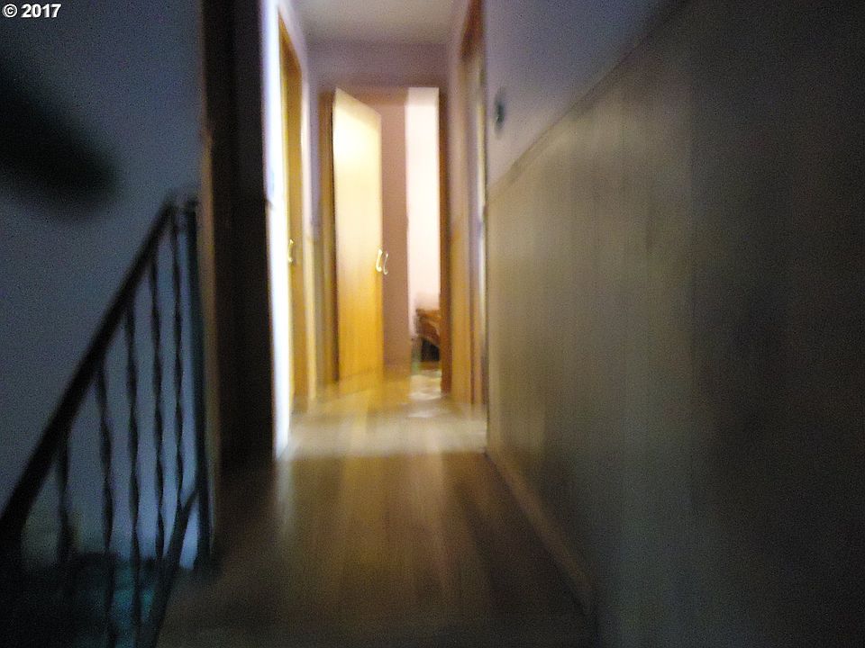 2nd image of 2816 K St