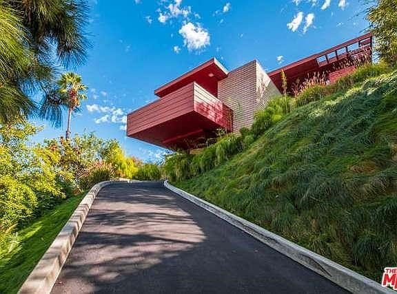 5th image of 4414 Palmero Dr