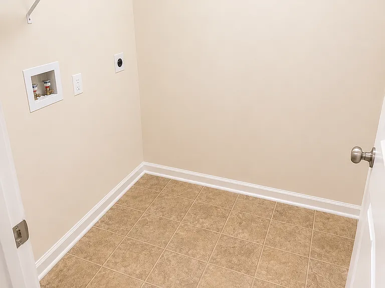 233 Glossy Green Ln — Photo 9