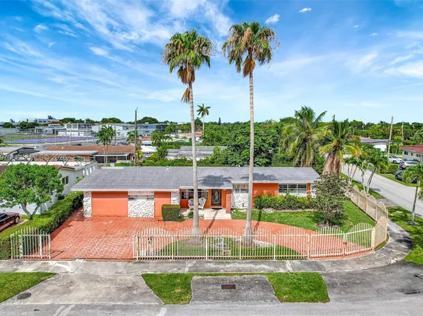 5065 SW 90th Ct, Miami, FL 33165