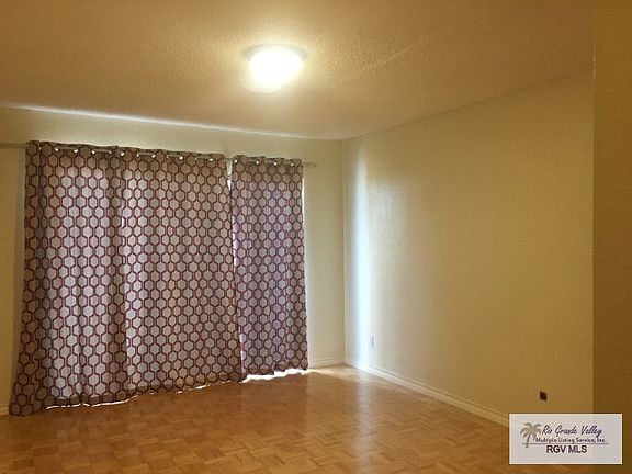 3rd image of 2100 W San Marcelo Blvd