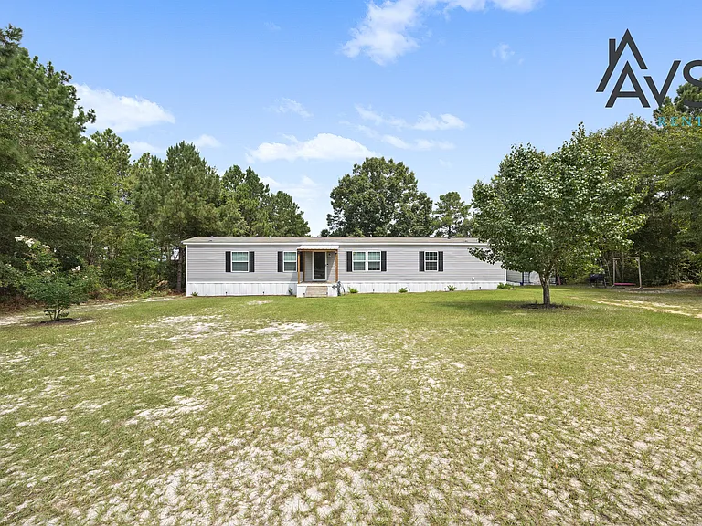 396 Volliedale Dr — Photo 1