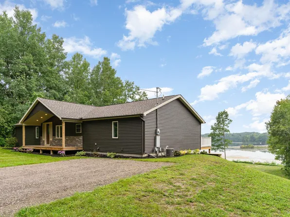 1504 Devries Dr, Gladwin, MI 48624