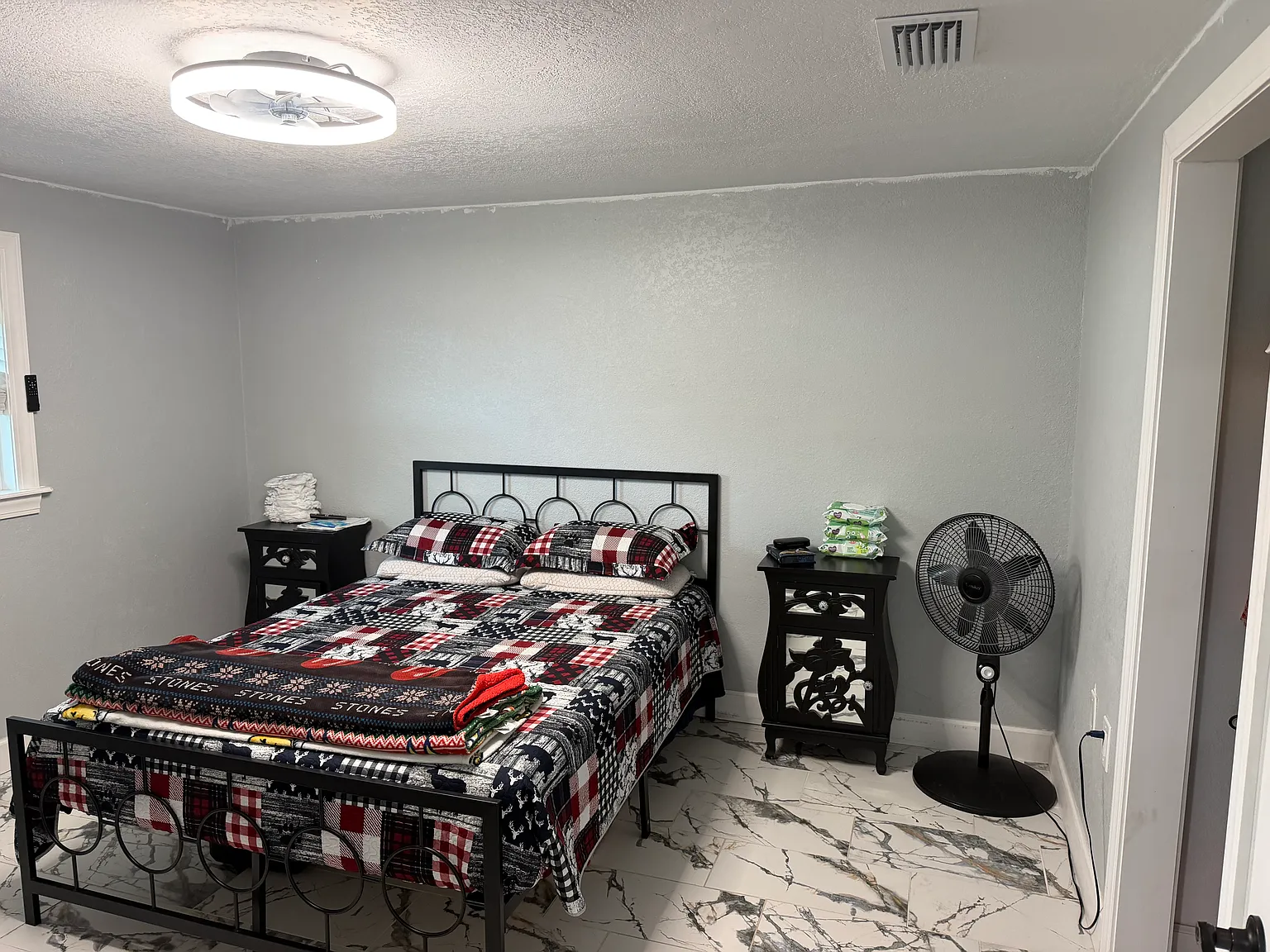 2 bed, 800 sqft, $1,400 — Photo 4