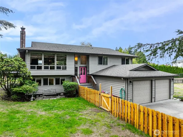 2315 SW 118th Court, Burien, WA 98146