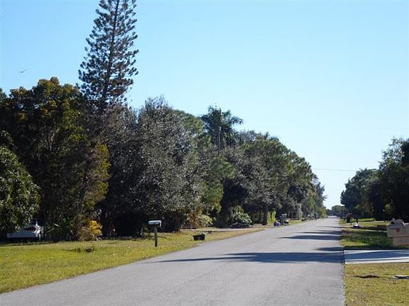 4th image of 3548 Tropical Point Dr
