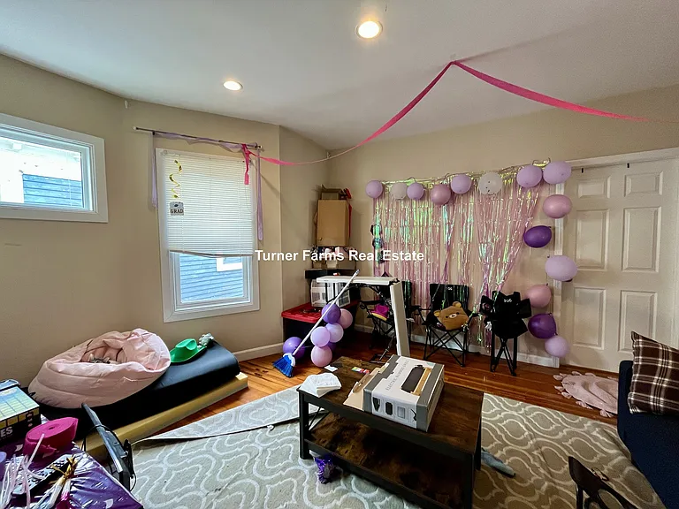 25 Sudan St #3A — Photo 14
