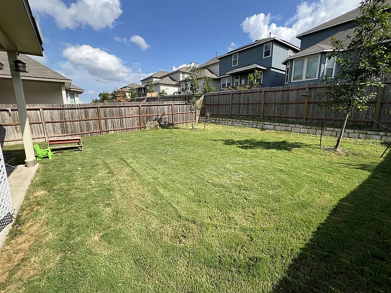 9114 McCoy Pass — Photo 39