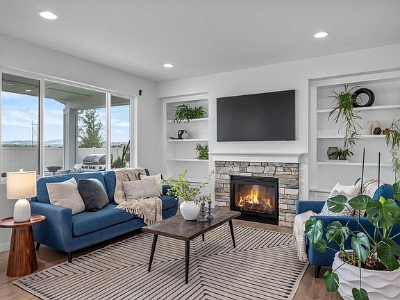 4th image of 20886 E Thompson Ave