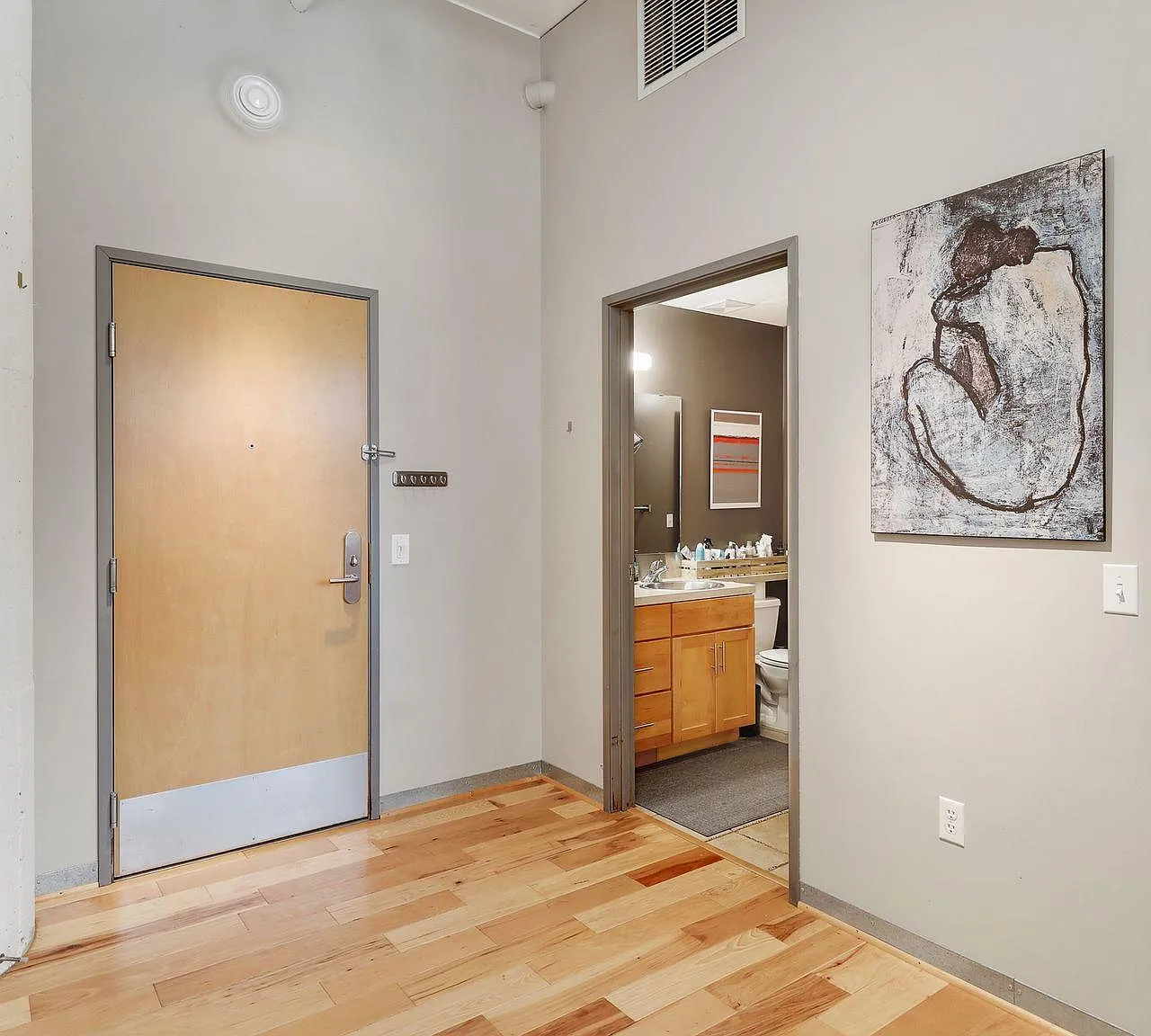 250 Park Ave — Photo 3