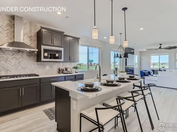 2746 Bear Springs Cir, Longmont, CO 80503