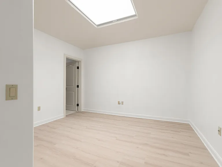 7920 Herschel Ave #36 — Photo 8