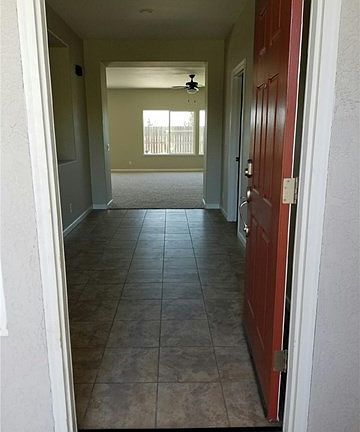 2nd image of 2501 Boulder Dr