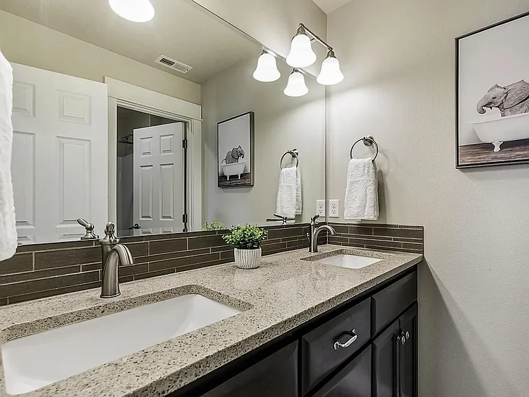 3136 NE Flagstone Ave — Photo 18
