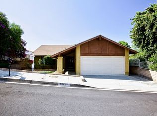 13426 Lochrin Ln, Sylmar, CA 91342