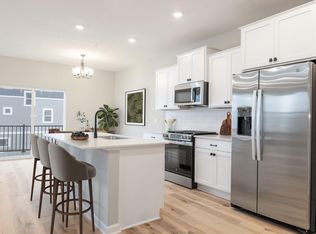 6698 Wildflower Way, Excelsior, MN 55331