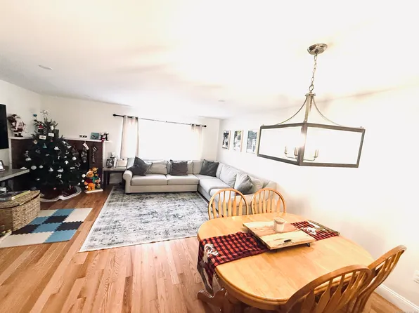224 Monticello Drive #224, Branford, CT 06405