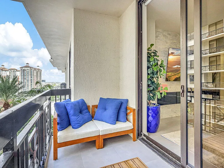 801 S Olive Ave #1018 — Photo 32