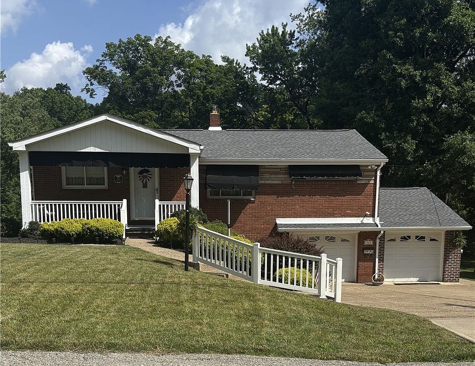 1st image of 422 Woodrift Ln