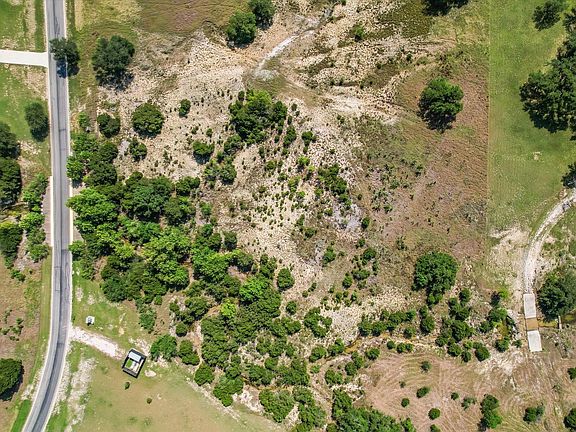 3rd image of 228 Bosque Trl