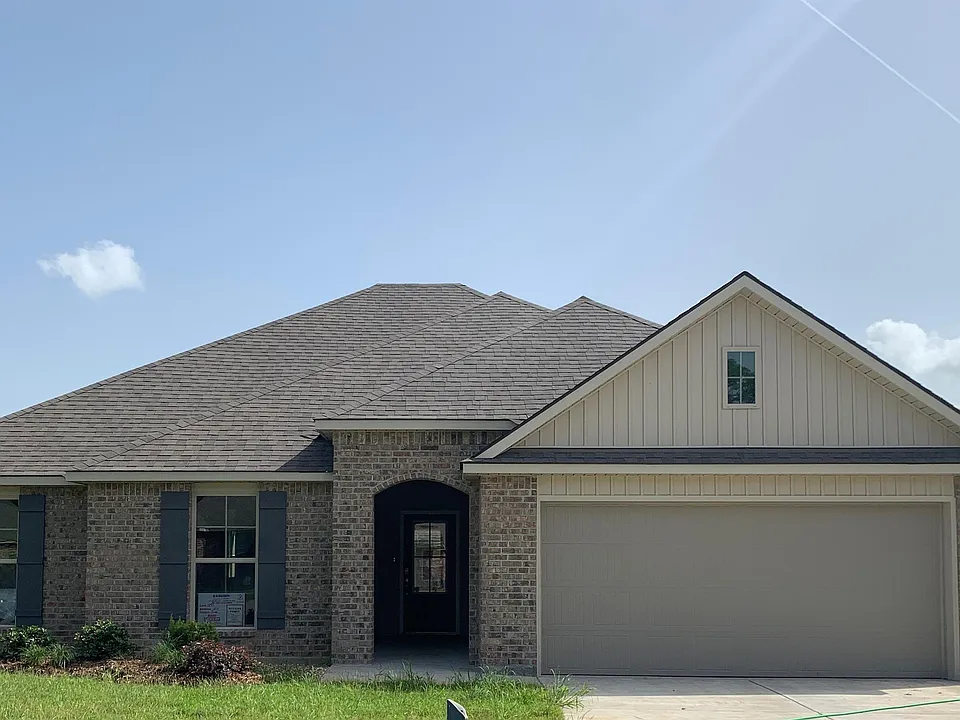 255 Antigua Cir