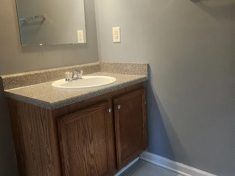 1038 Wheel House Ln #B — Photo 9